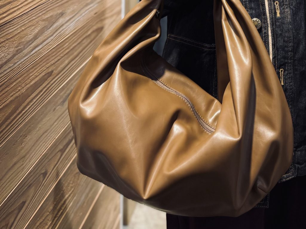 【𝐑𝐈𝐊𝐊𝐀 𝐅𝐄𝐌𝐌𝐄】 𝟐𝐖𝐀𝐘 クロワッサン𝐁𝐀𝐆