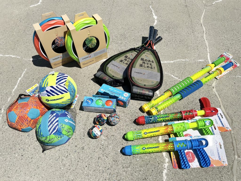 【外遊びアイテム大量入荷!!】